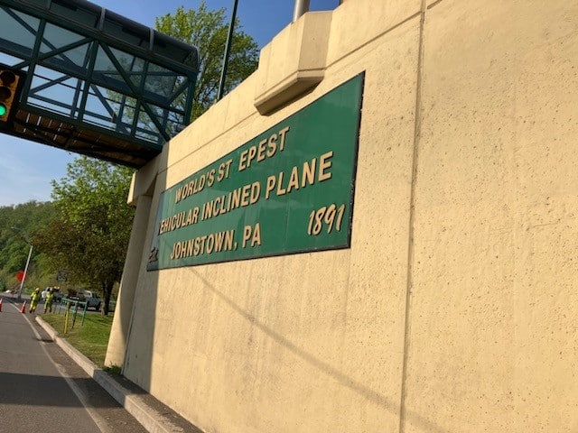 lower Station sign 1